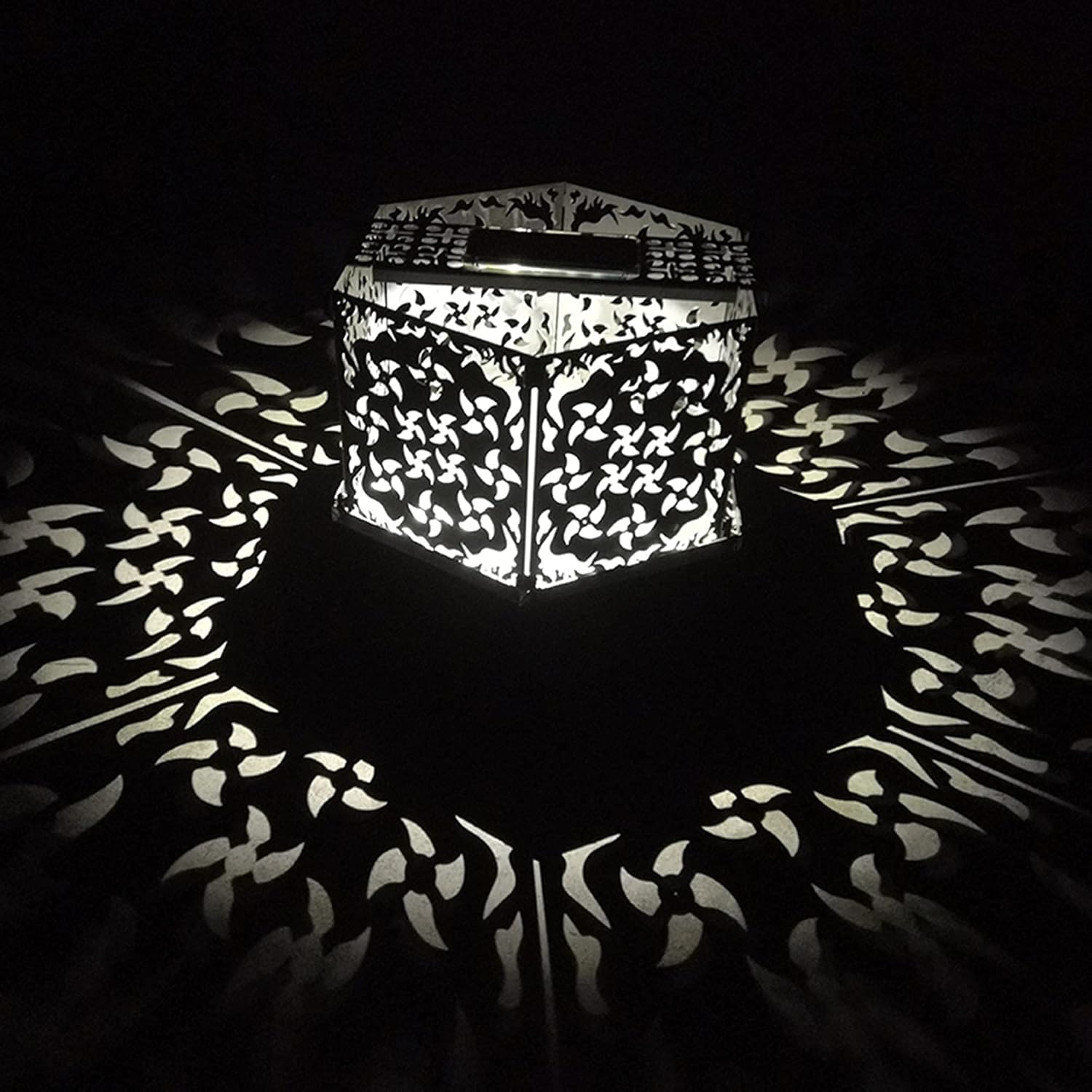 Portable Outdoor Fire Pits, Wood/Charcoal Burning Firepit Bowls, Bonfire Atmosphere Heating Lamp, Barbecue BBQ Grill Stove for Patio Backyard Garden Camping