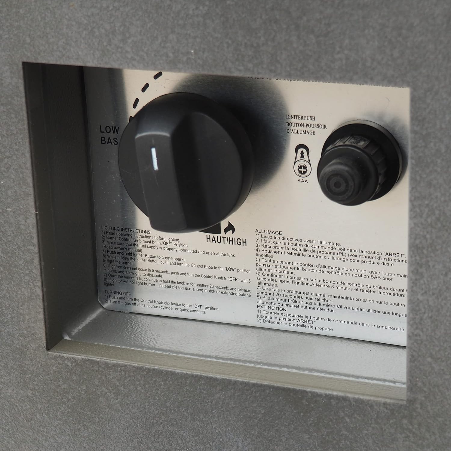 Christopher Knight Home Wellington Outdoor 50,000 BTU Square Fire Pit (No Tank Holder) - Concrete Finish