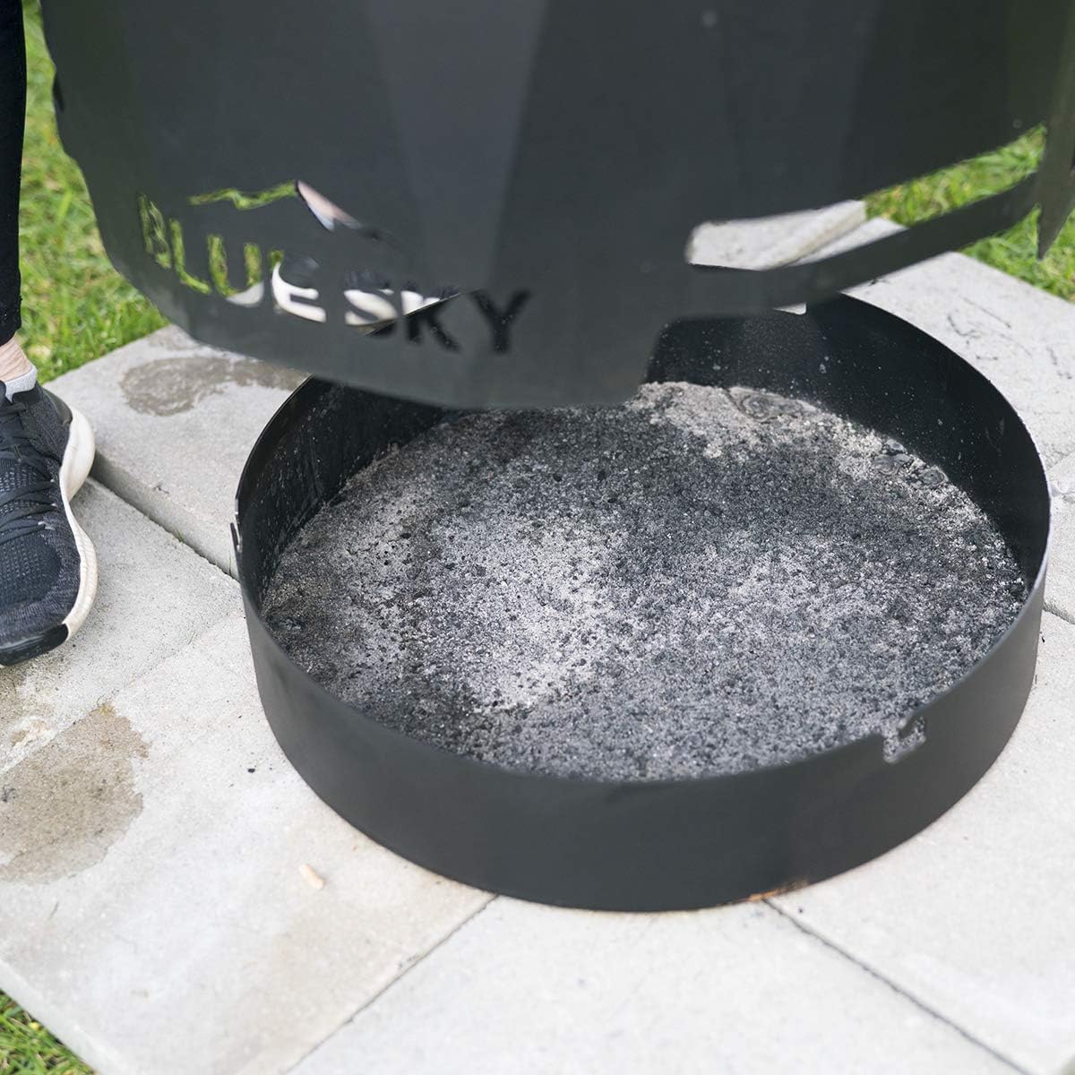 Blue Sky Outdoor Living 24” Steel Peak Patio Smokeless Fire Pit with Spark Screen Kit, Firewood and/or Wood Pellet Burning