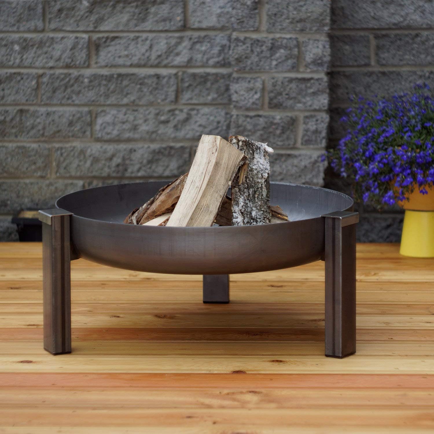 Curonian Tilsit Fire Pit Medium 25