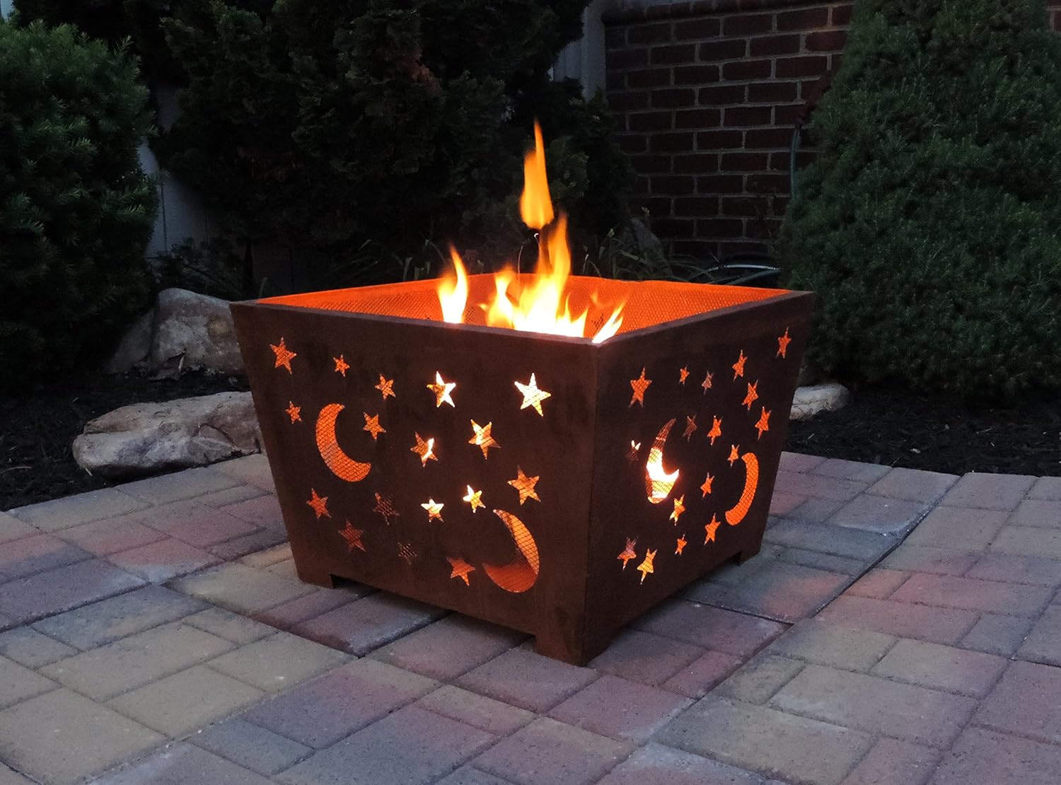 Esschert Design FF1004 Star and Moon Fire Basket
