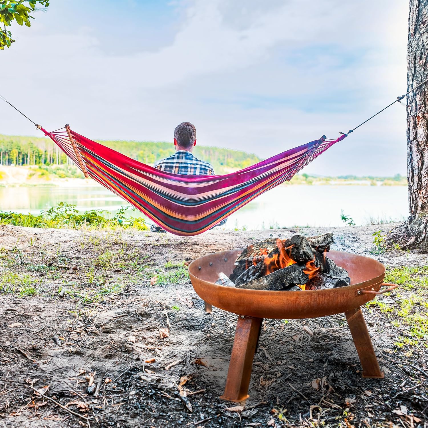 Sunnydaze 24-Inch Cast Iron Heavy-Duty Fire Pit for Outside - Wood-Burning Outdoor Fire Pit Bowl with Handles - Oxidized Finish