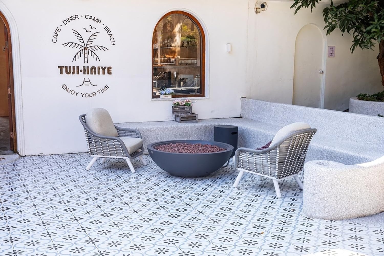 Envelor Rose Bowl Concrete Fire Pit 48