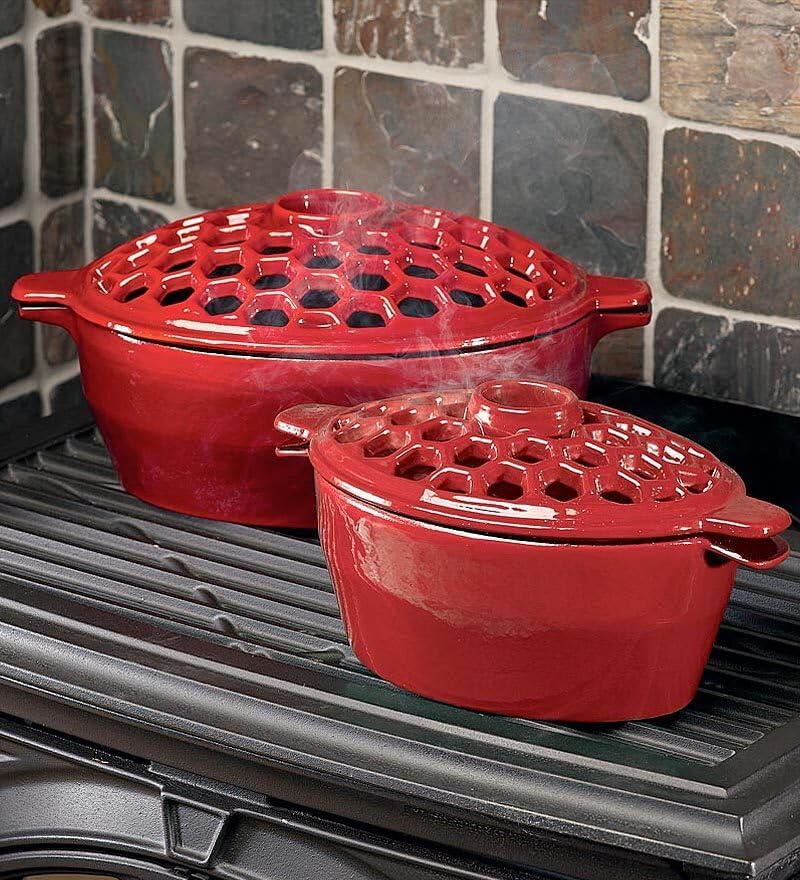 Plow & Hearth Lattice Wood Stove Steamer | Cast Iron Fireplace Humidifier | Red | Rust Resistant | Functional Kettle Alternative | 1.5 QT Capacity