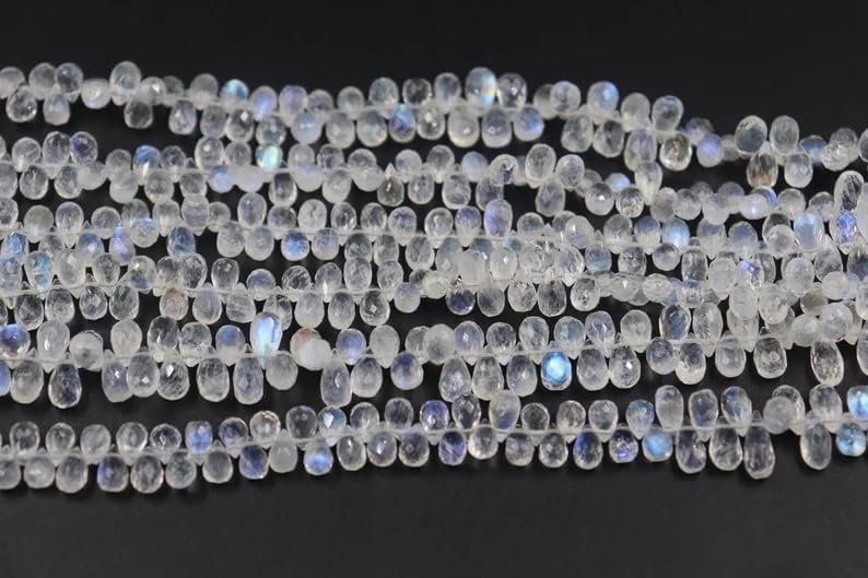 Rainbow Moonstone Faceted Drops Shape Beads 5 * 7 mm Briolette Rainbow Moonstone Drops Moonstone Side Drill Drops Beads