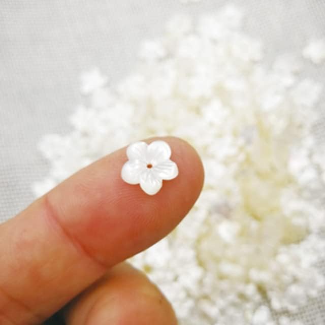 Davitu Hill_San Lotus 10mm 5 Flower Mother of Pearl Shell Beads for DIY Jewelry - (Color: White, Item Diameter: 12mm)