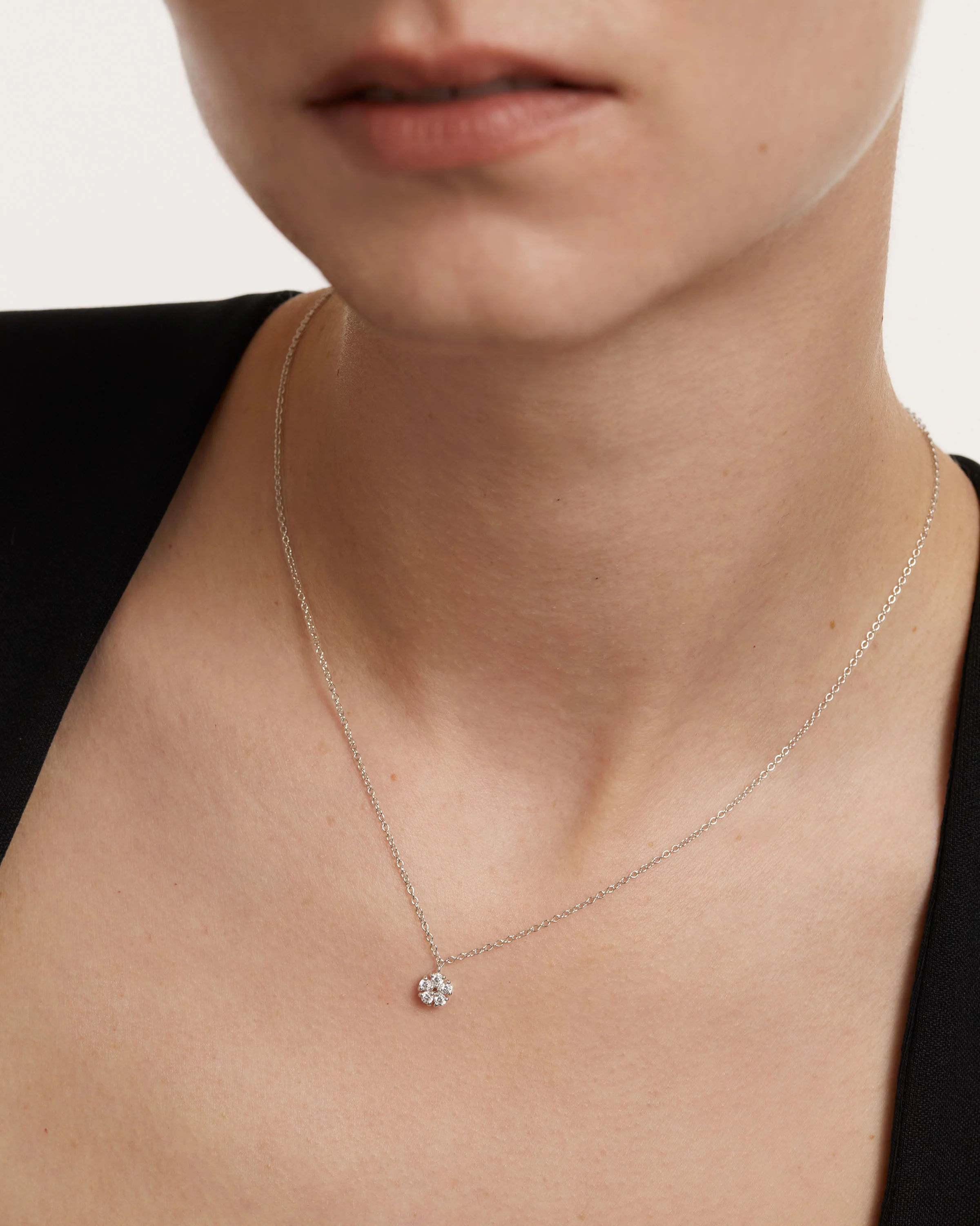 Daisy Silver Necklace