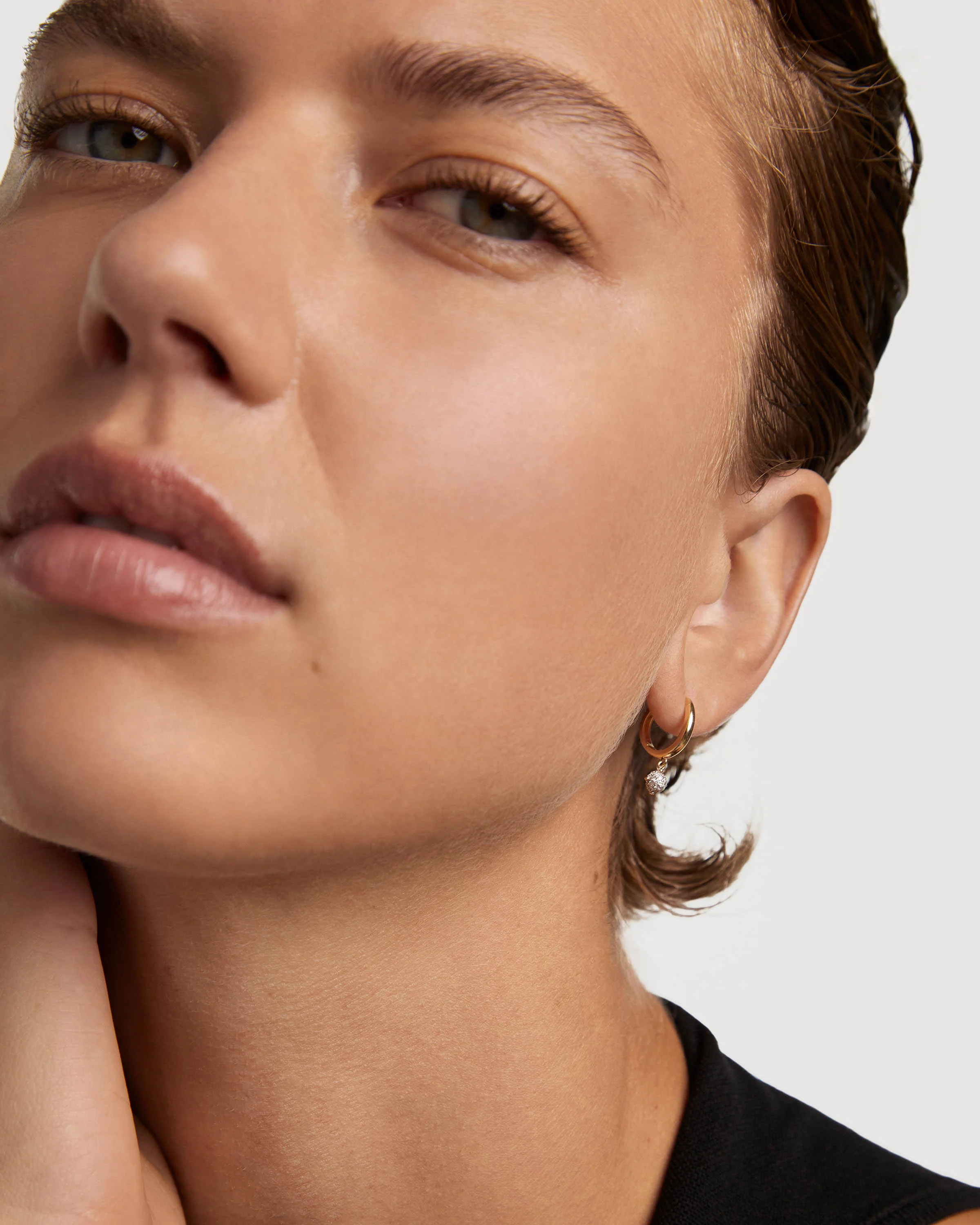 Diamonds and gold Dona hoops