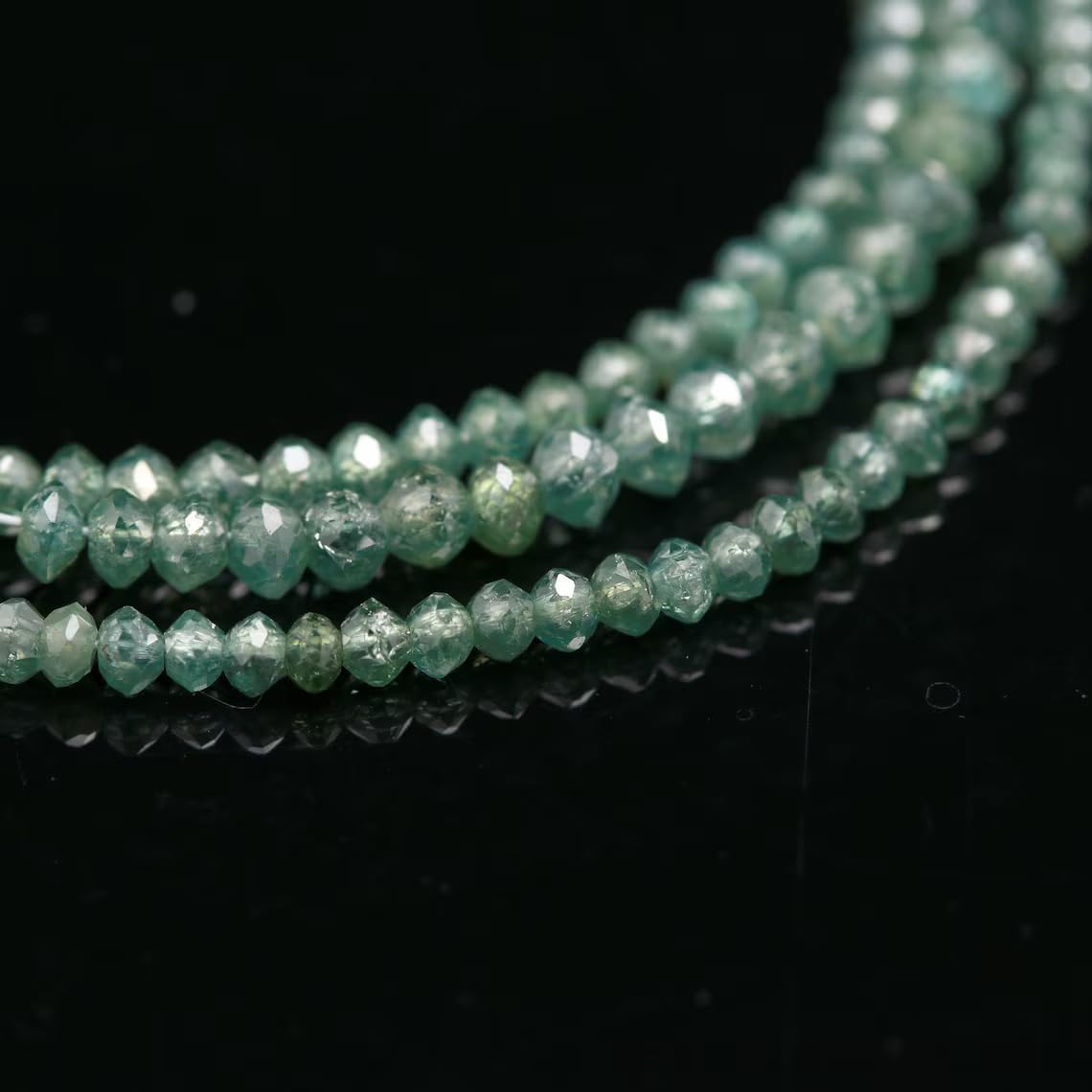 Generic AAA+ Extremely Rare Green Diamond Faceted Rondelle Beads 2-2.5MM Green Diamond Beads Diamond Beads Green Diamond Beads for Jewelry Making (1 Strand)