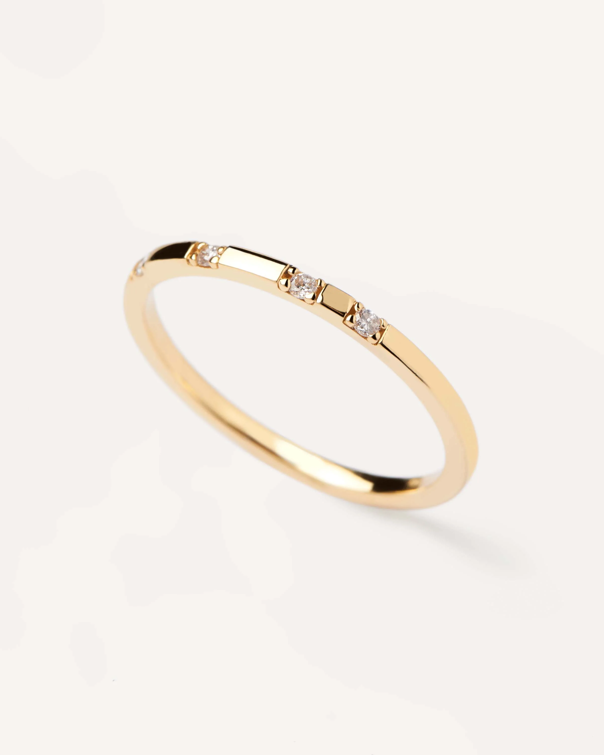 Diamonds and gold Frosty Ring