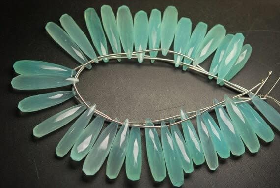 8 inch Strand of Natural Chalcedony 25-35mm Drop Faceted briolette Beads for DIY Jewelry Making. |BRIO_01666