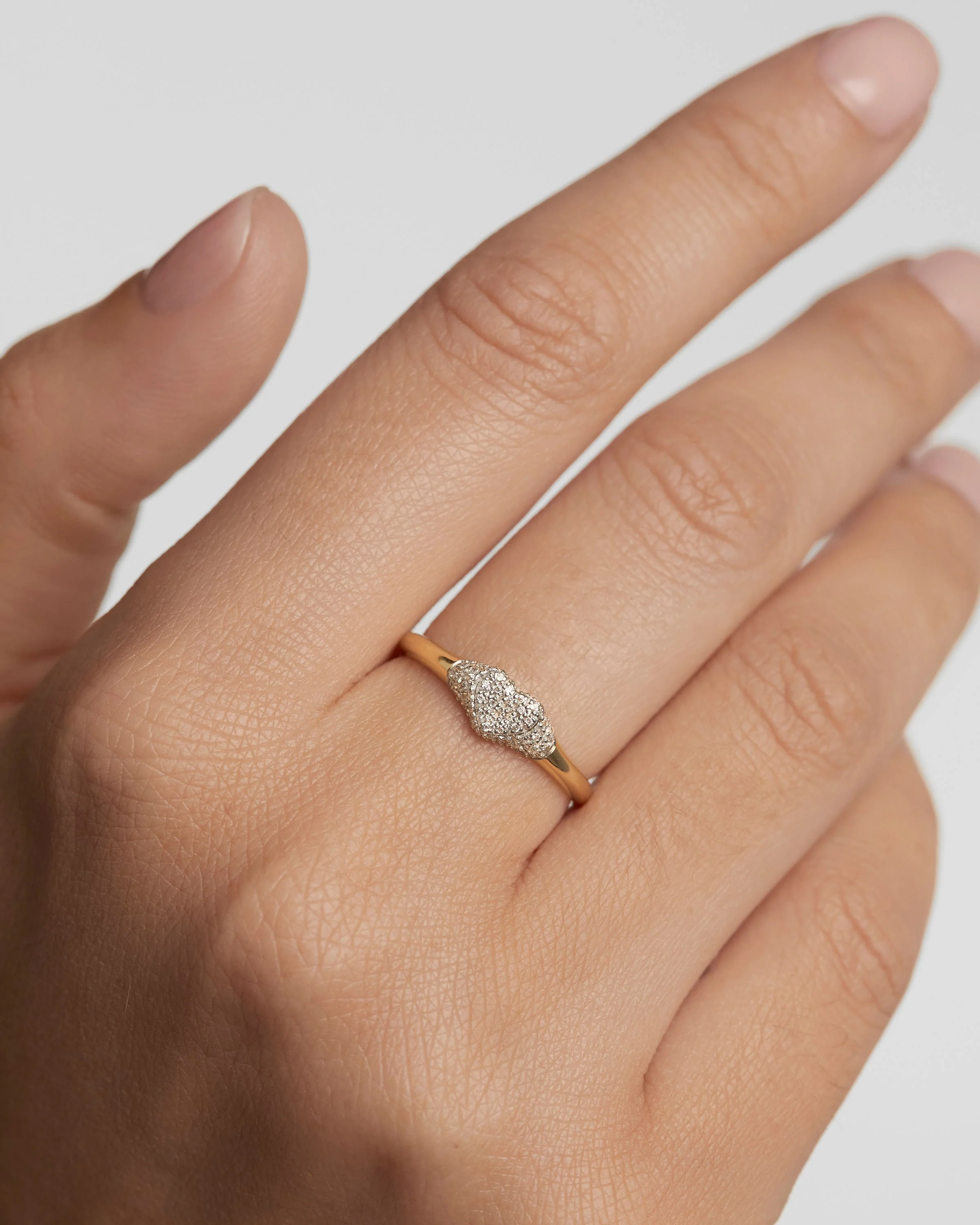 Diamonds and Gold Super Heart Stamp Ring