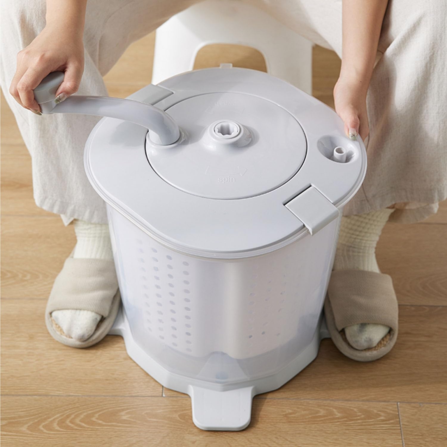 Non-Electric Manual Washing Machine for Apartments Dormitories Camping Travel Laundry Portable Travel Clothes Washer 5.5 Lbs Washing Capacity