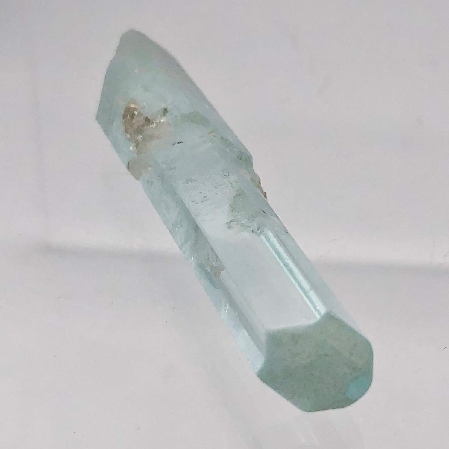One Rare Natural Aquamarine Crystal | 46x9x10mm | 31.595cts | Sky Blue |