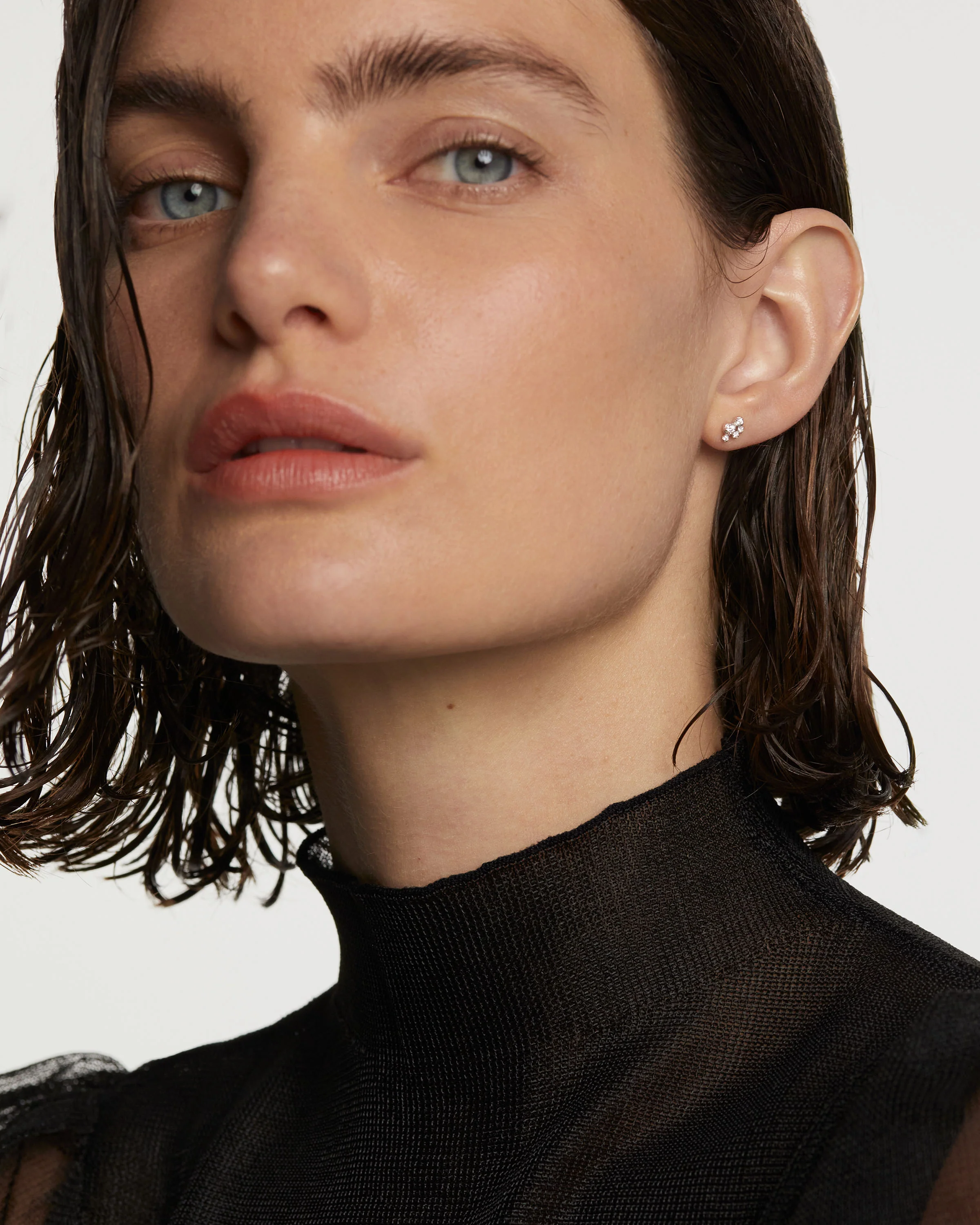 Bubble silver single stud Earring