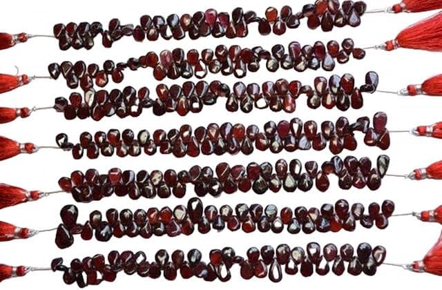 7 Inch 7x9-7x12mm Natural Red Garnet Smooth Pear Shape Briolette Beads lot of 10 Strands CHIK-STRD-95032