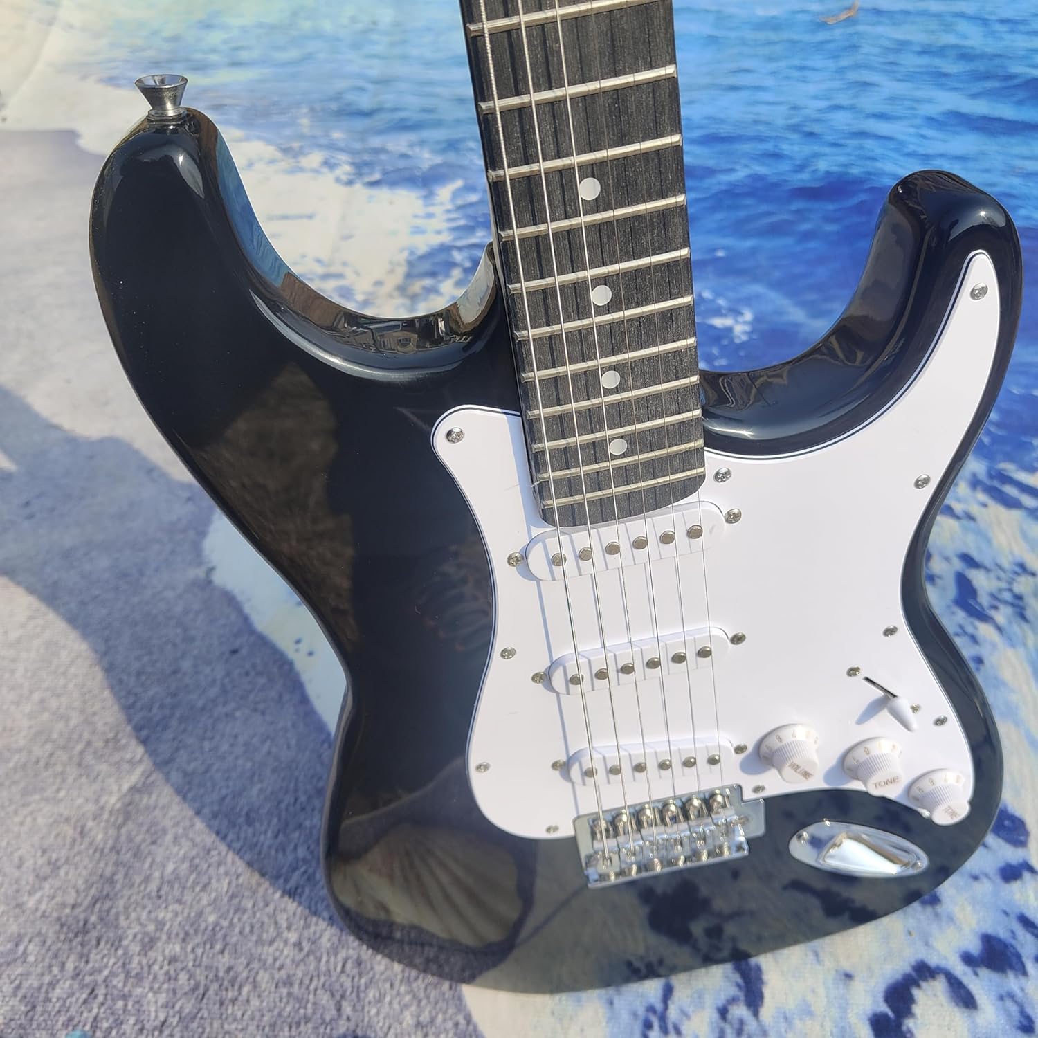 Electric Guitar, S T，Navy Blue with White, Standard Size