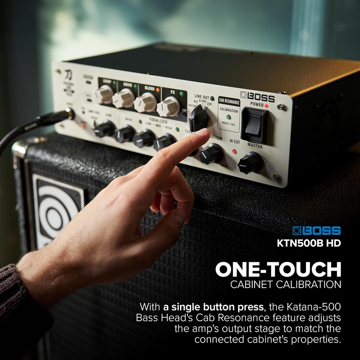 BOSS Katana-500 Bass Head | Compact 500-Watt Bass Amplifier Head with Professional Tone Tools | Innovative Cabinet Calibration | Access Over 60 Effects with BOSS Tone Studio | Expansive Connectivity