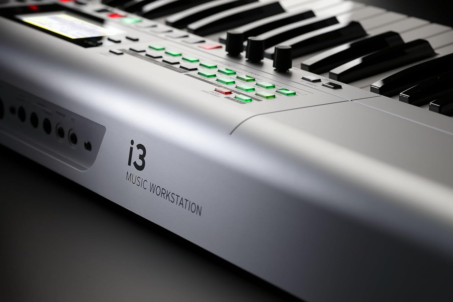 Korg i3 Arranger Keyboard - Silver