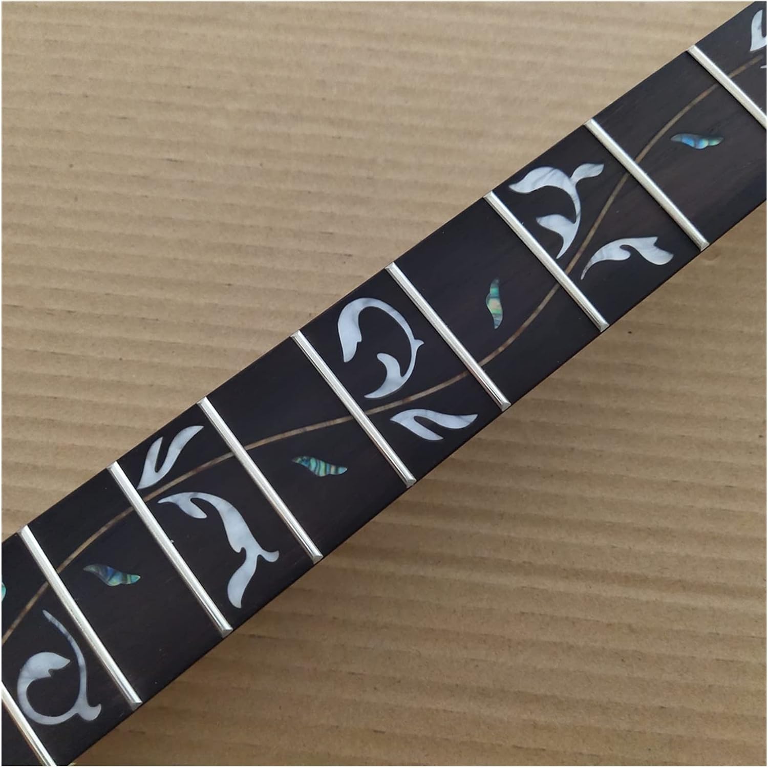 24 Frets Maple Electric Guitar Neck Replacement Rosewood Fingerboard Locking Nut Unfinished Guitar Neck