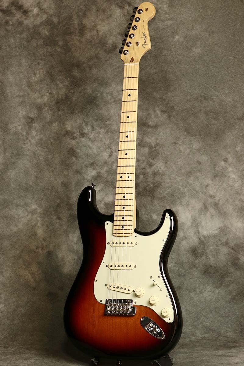 Fender American Professional Stratocaster Maple Fingerboard Electric Guitar 3-Color Sunburst