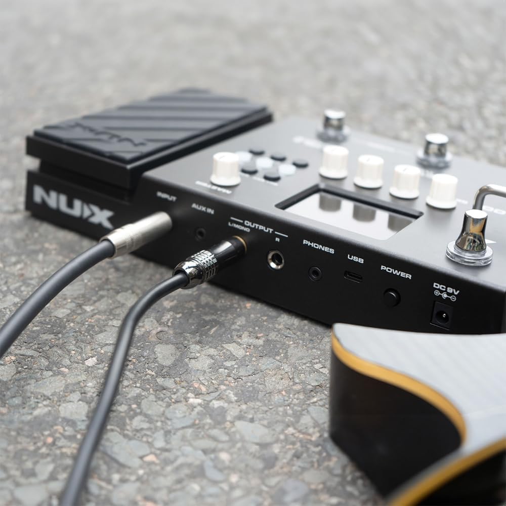 NUX MG-400 Guitar Multi-FX Pedal with dual processors and delivering high definition models and increased flexibility. Integrated effect
