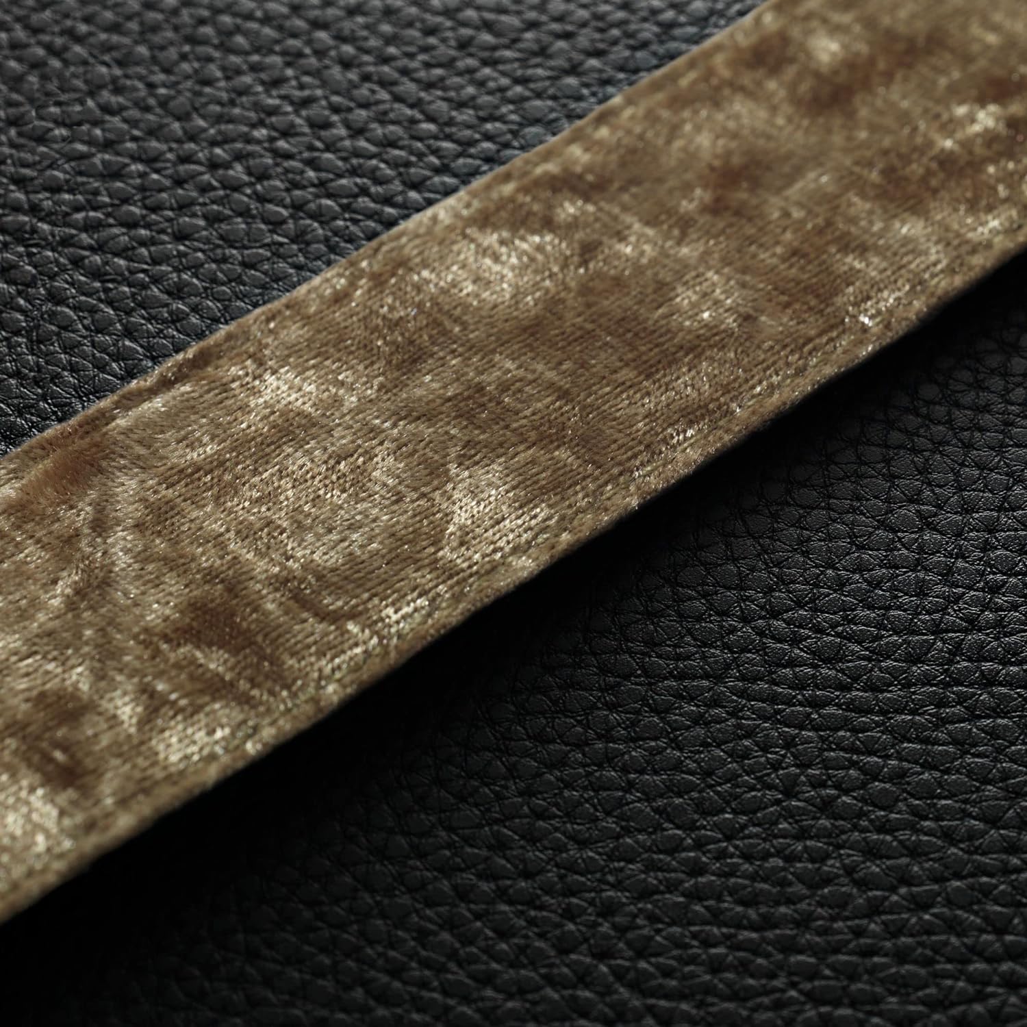 Marshall Kilburn II Bluetooth Portable Speaker - Black & Brass