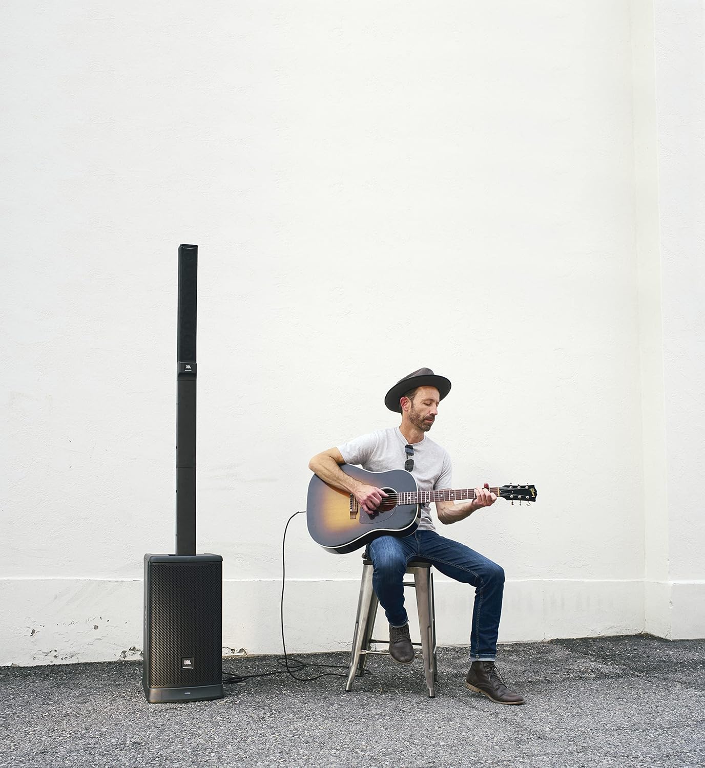 JBL Professional EON ONE Mk2 Active Battery-Powered Column Line Array Speaker System, 1500W Peak Power, 10