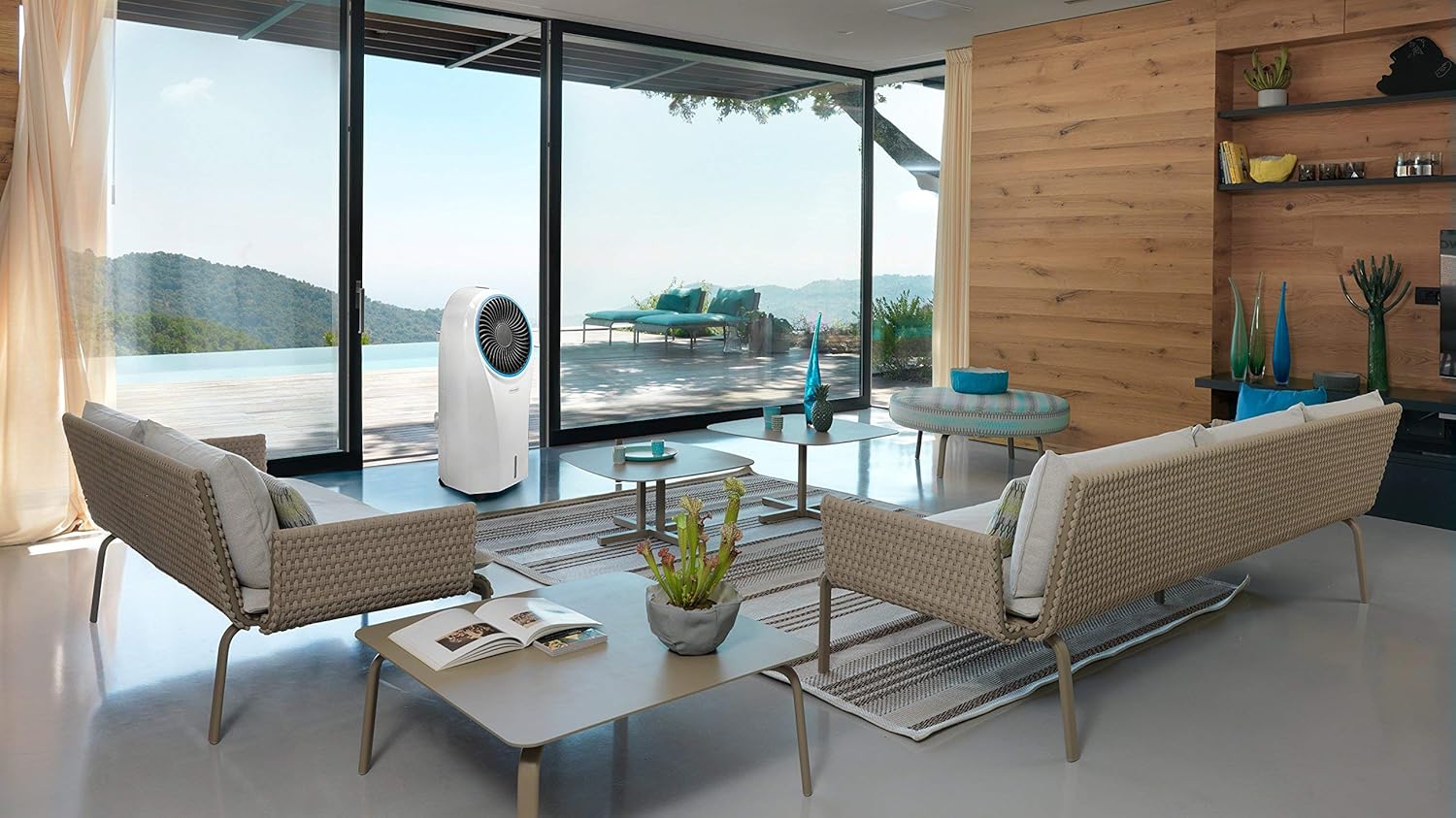 DeLonghi America America Portable Evaporative Cooler, White (Renewed)