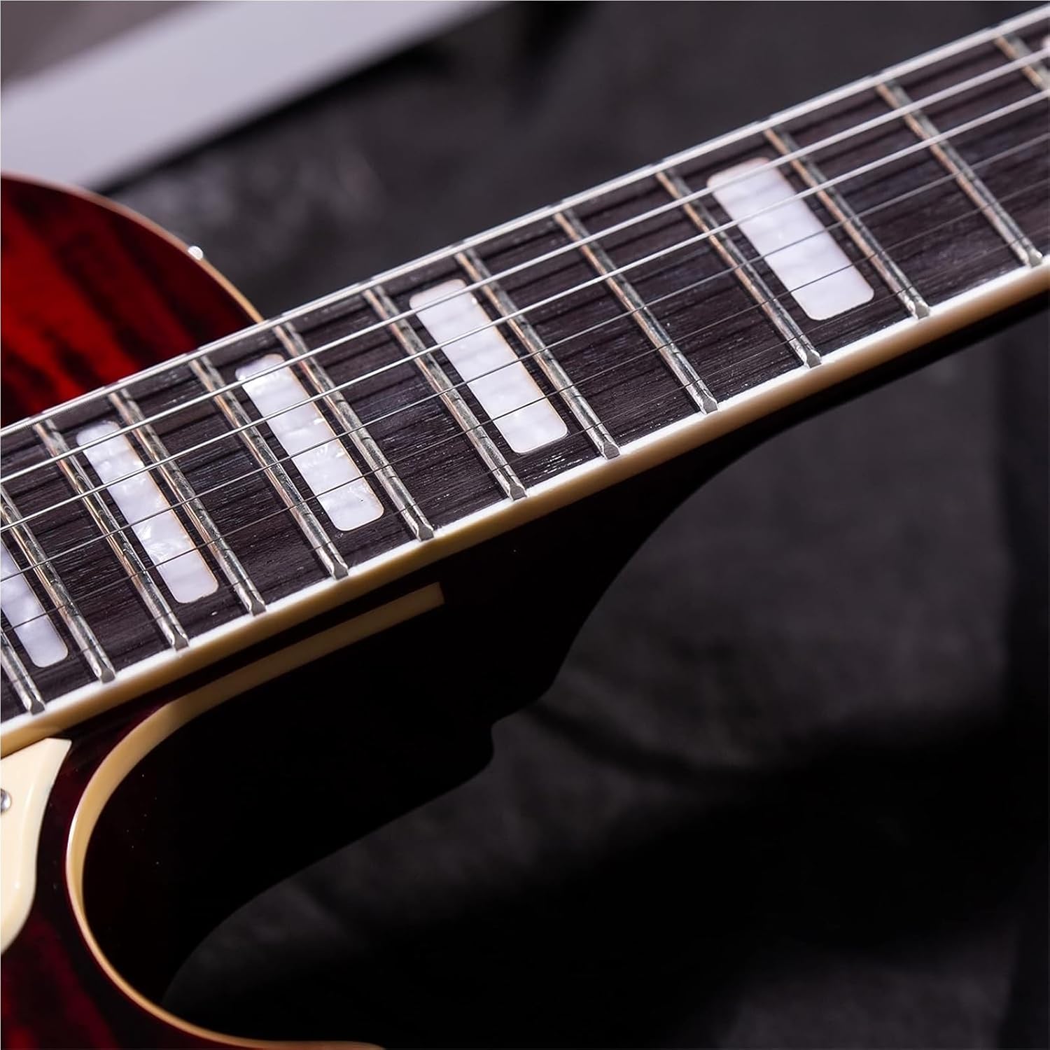 Beginner Electric Guitar Kits Guitar Solid Body Electric Guitar With Gigbag(Red)