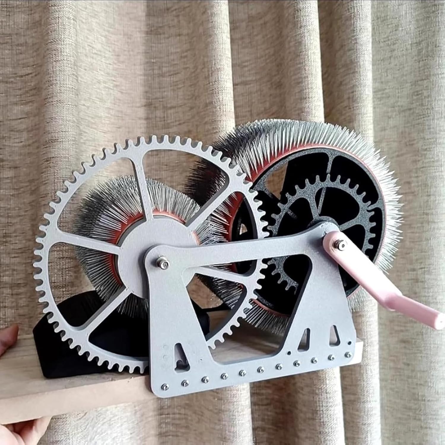 Manual Wool Carding Machine, Wool Felt Drum Carder for DIY Craft, Fast Color Mixing/Combing/Spinning, Ideal for Carding Fibers and Making Felt Projects(Black and White)