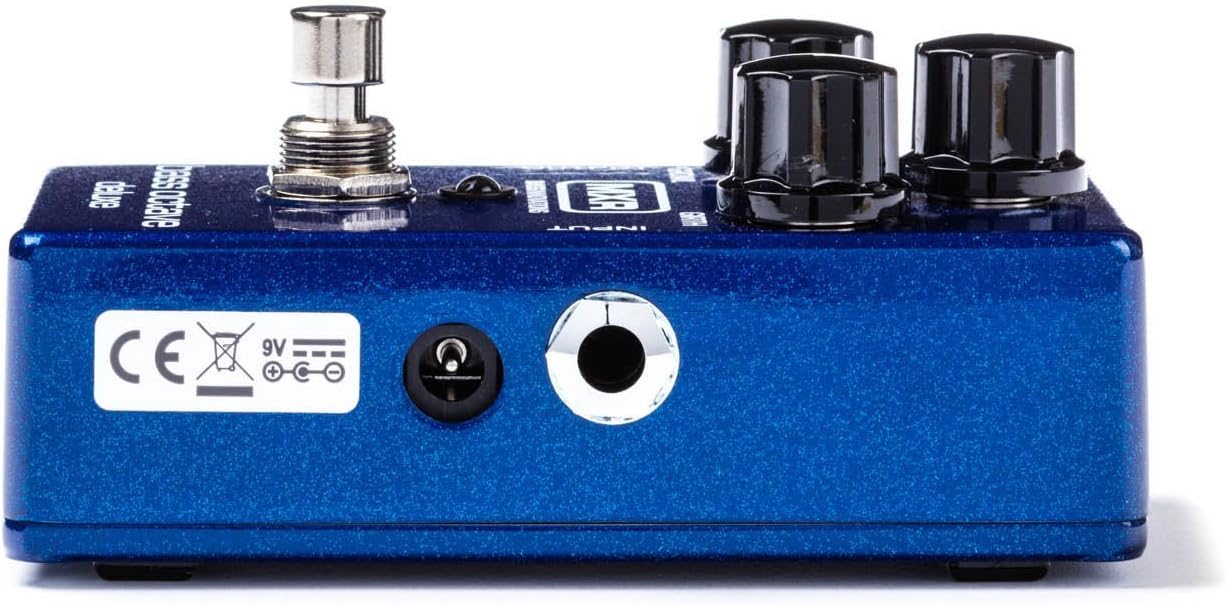 MXR M288 Bass Octave Deluxe Effects Pedal Bundle with 4 MXR Right Angle Patch Cables