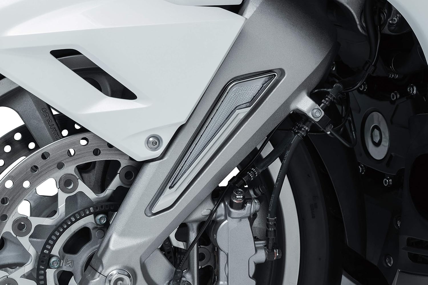 Kuryakyn 3252 Motorcycle Lighting Accessory: Omni LED Running Light/Turn Signal Fork Inserts for Honda Gold Wing 2018-20, 1 Pair, Chrome