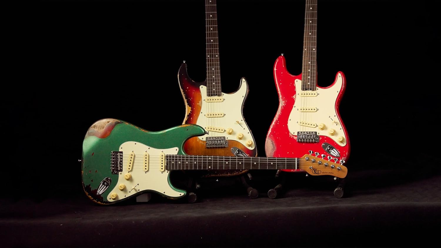 Relic electric guitar and Relic TL electric guitar bundle merchandise