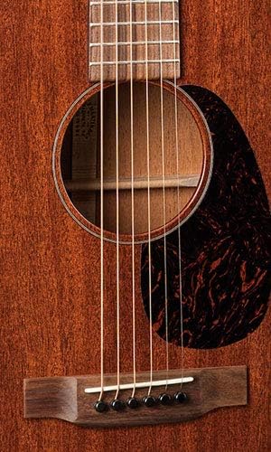 Martin Guitar 000-15SM with Gig Bag, Acoustic Guitar for the Working Musician, Mahogany Construction, Satin Finish, 000-12 Fret with Slotted Headstock, and Low Oval Neck Shape