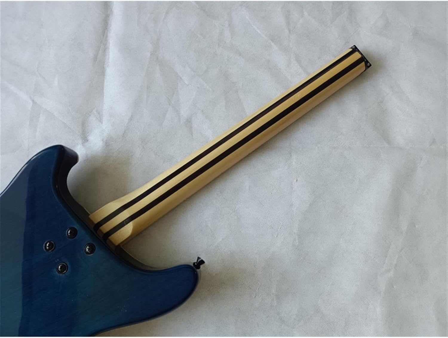 VENEKA Headless Electric Guitar Blue 6 String Headless Electric Guitar Scale Length 648mm 24 Fret Maple Fingerboard