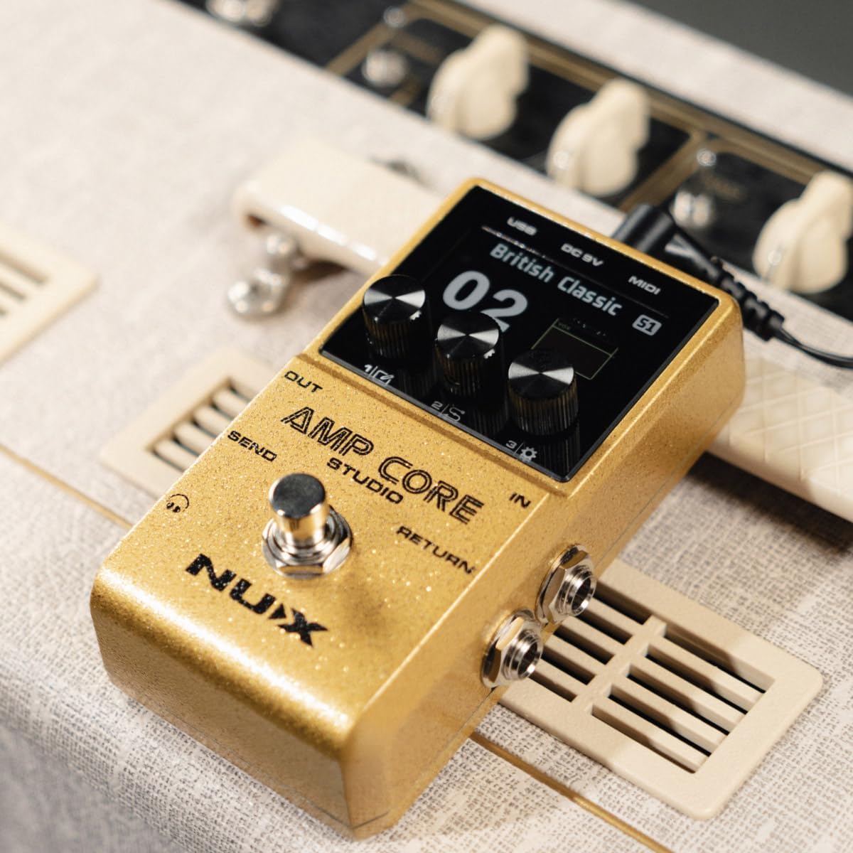 NUX Amp Core Studio Guiar Effect Pedal, IR CABINET with Classic Amp Sounds, 3 Scene Modes, HD Color LCD Screen, IR Pedal
