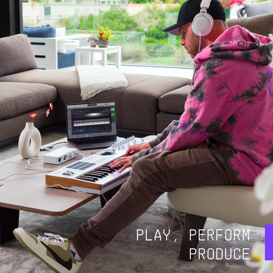 Arturia - MiniFuse 2 - Compact USB Audio & MIDI Interface with Creative Software for Recording, Production, Podcasting, Guitar - White