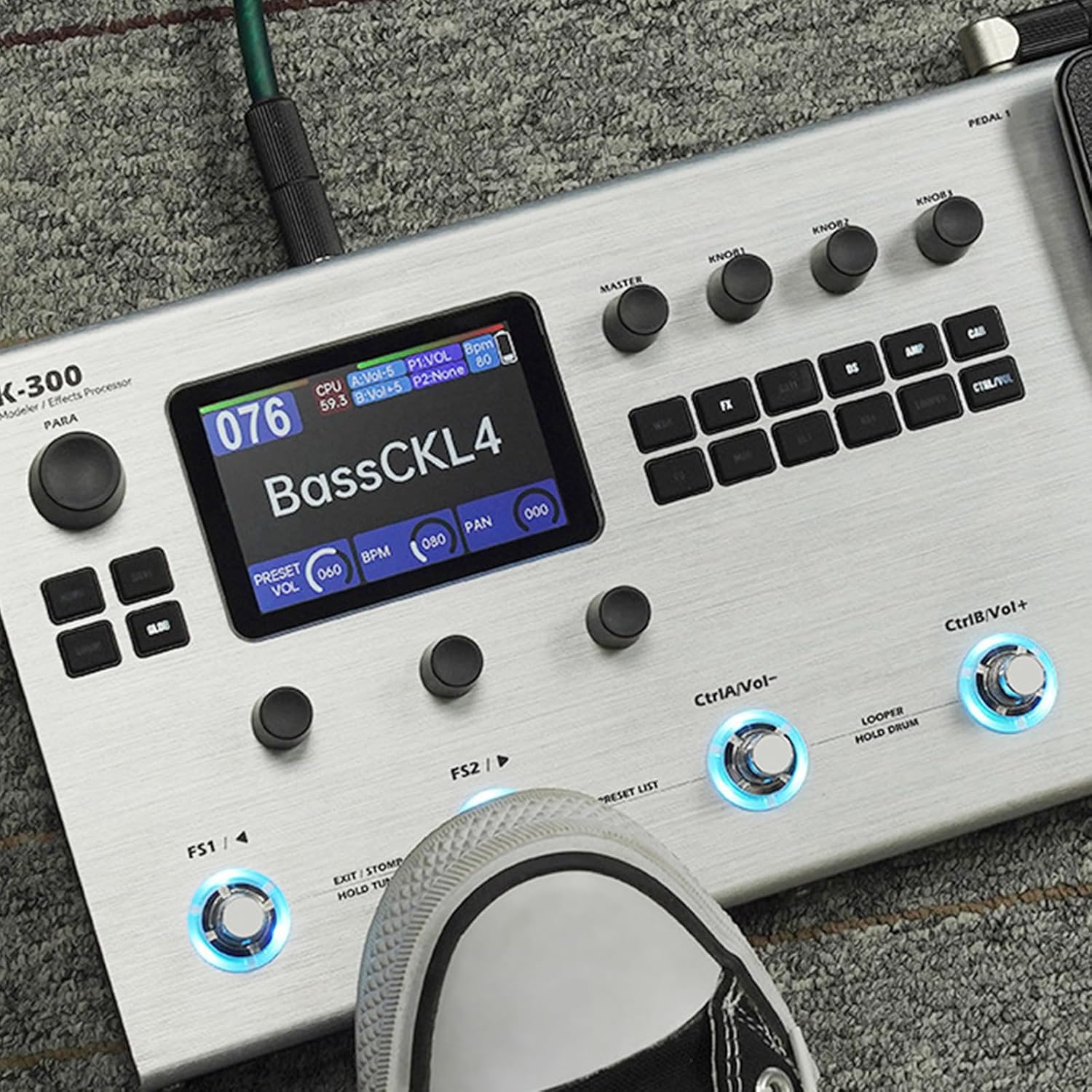 MK300 Professional Guitar Processor ANN Technology 117DB Dynamic Range 3 Pin Output Drum Machine and Drum Machine with Cable Build