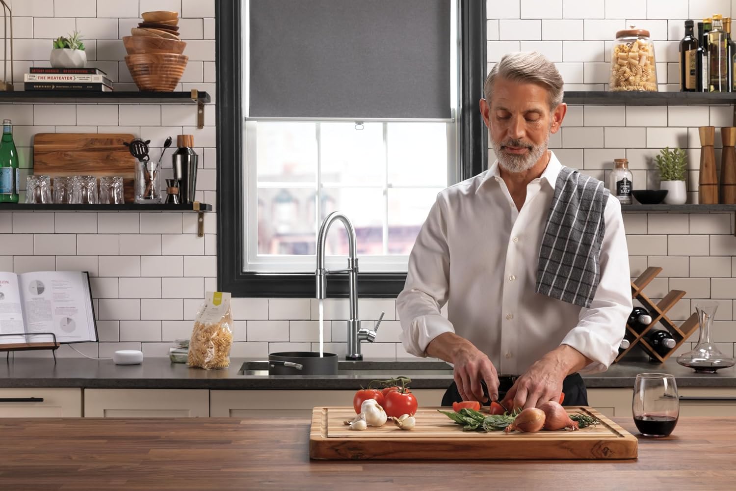 Delta Faucet VoiceIQ Module for Delta Touch2O Kitchen Sink Faucets, Alexa and Google Assistant Voice Activated, Smart Home, EP100855