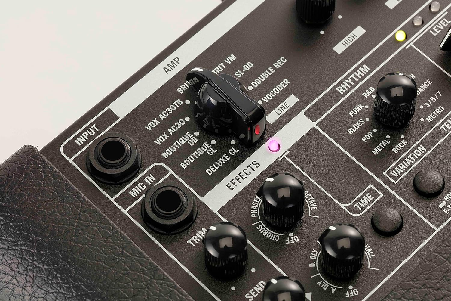 Vox Mini Go 10 1x6.5 inch 10-watt Portable Modeling Guitar Amplifier w/ 9 Amp Voices, 8 FX Types, and USB Battery Power