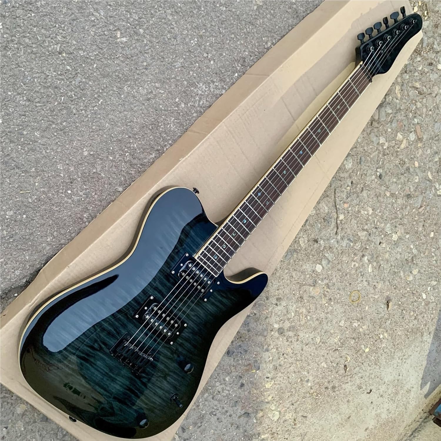 Beginner Electric Guitar Kits Transparent Black Water Ripple One Piece Mahogany Electric Guitar HH Pickup