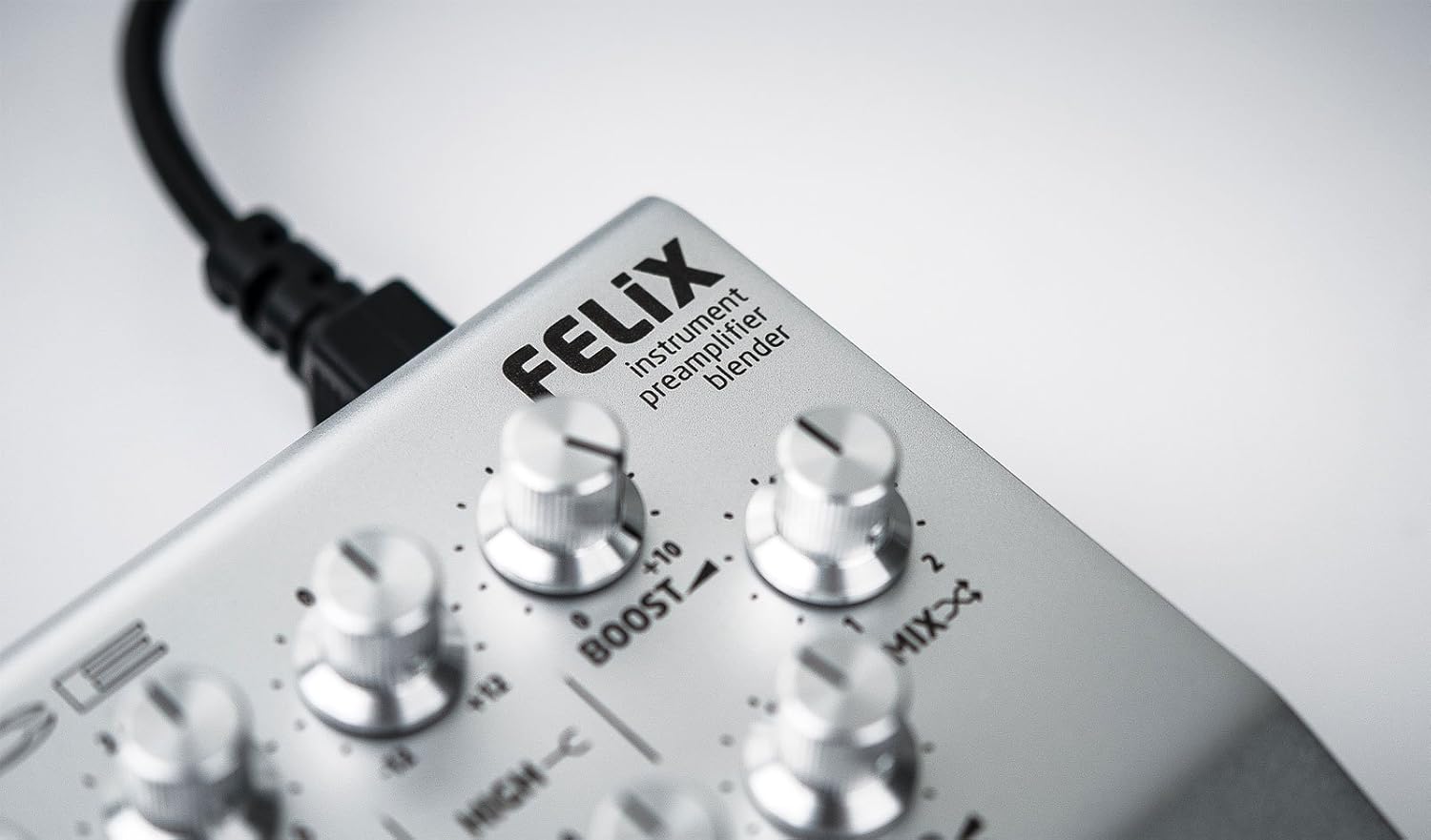 Grace Design FELiX 2-Channel Microphone and Instrument Preamp/Blender Pedal