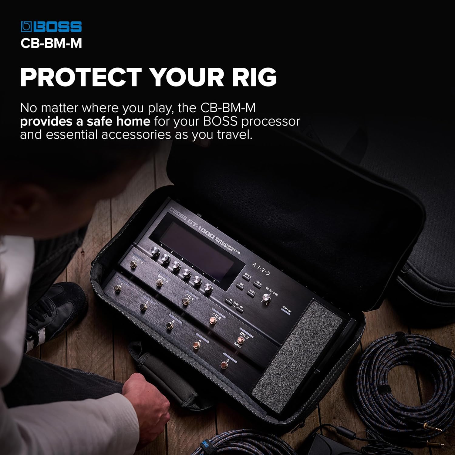 BOSS CB-BM-M | Multi-Effects Case | Compatible GT-1000, GX-100, ME-90, & ME-90B | Lightweight & Durable | Thick Internal Padding | Adjustable Shoulder Strap | Versatile Accessory Pockets