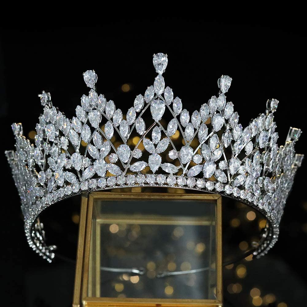 Aoligrace CZ Princess Pageant Crowns for Women Cubic Zirconia Wedding Tiaras for Bride Birthday Quinceanera Hair Accessories