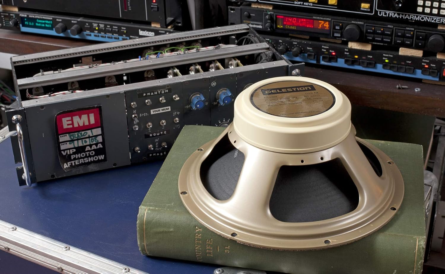 CELESTION G12M-65 Creamback 12-Inch 8-Ohm 65-Watt Guitar Speaker