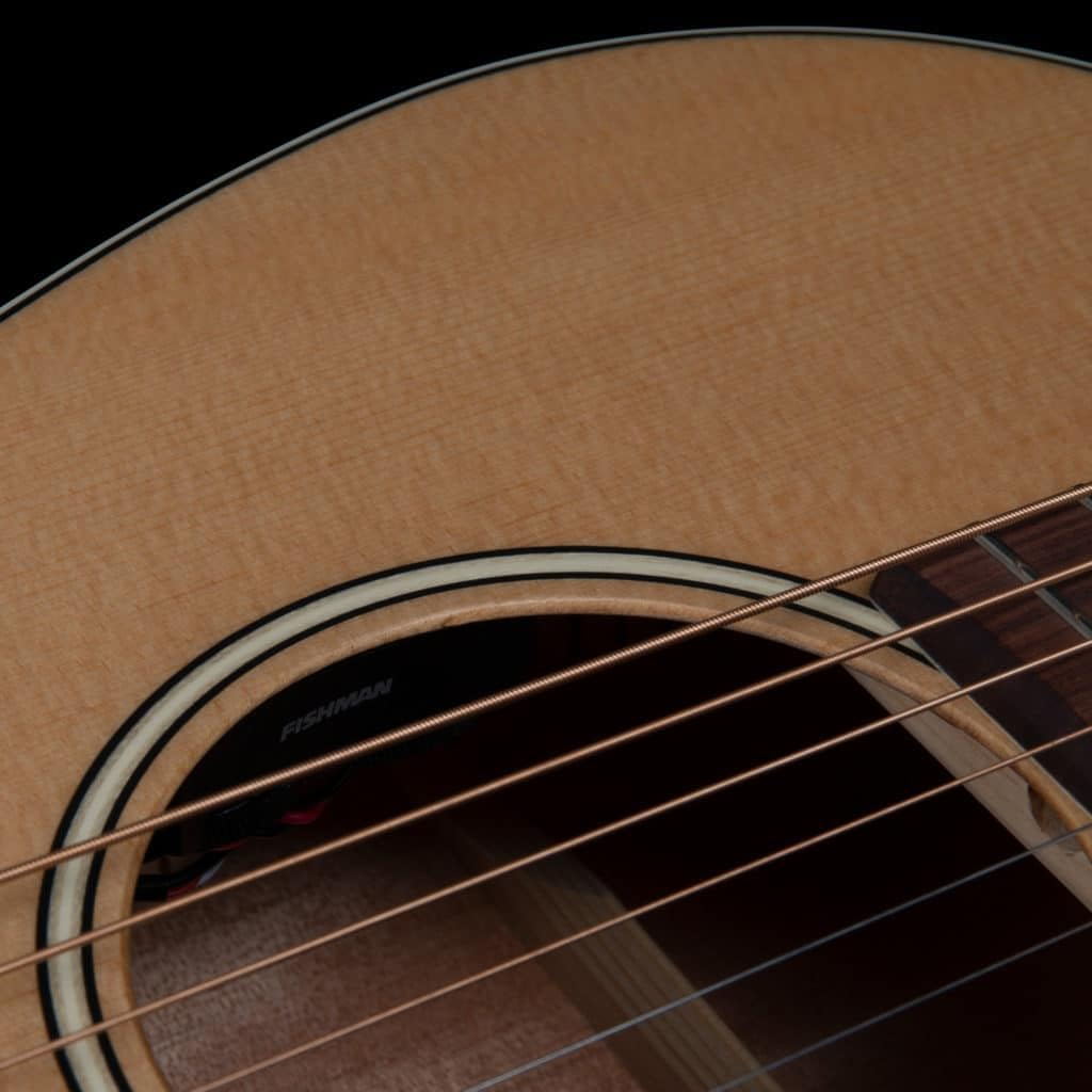 Art & Lutherie 6 String Acoustic-Electric Guitar, Right Hand, Natural, Full (050864)