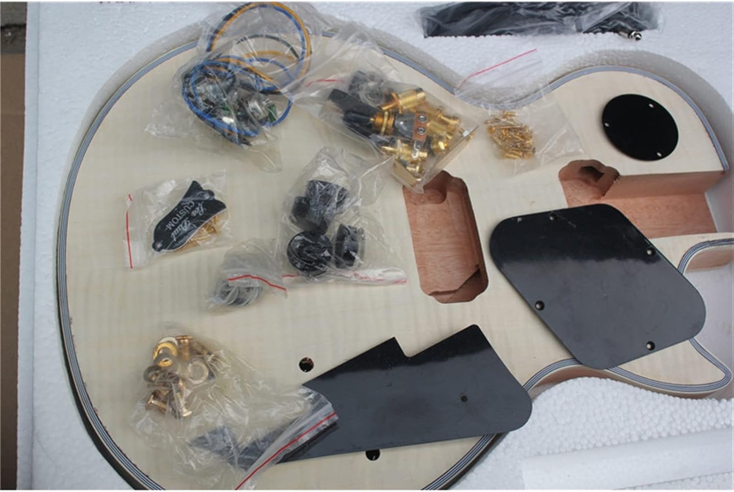 38 Inches Classic DIY 6 String Electric Guitar DIY Kit with Gold Plated Hardware Unfinished Guitar Set