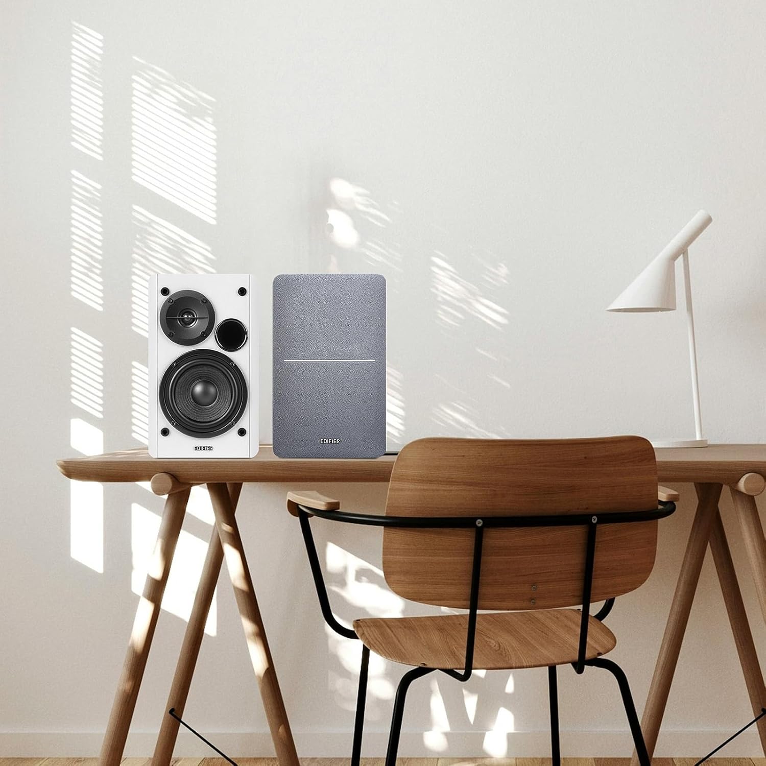 Edifier R1280T Powered Bookshelf Speakers - 2.0 Active Near Field Studio Monitor Speaker - White Enclosure - 42 Watts RMS