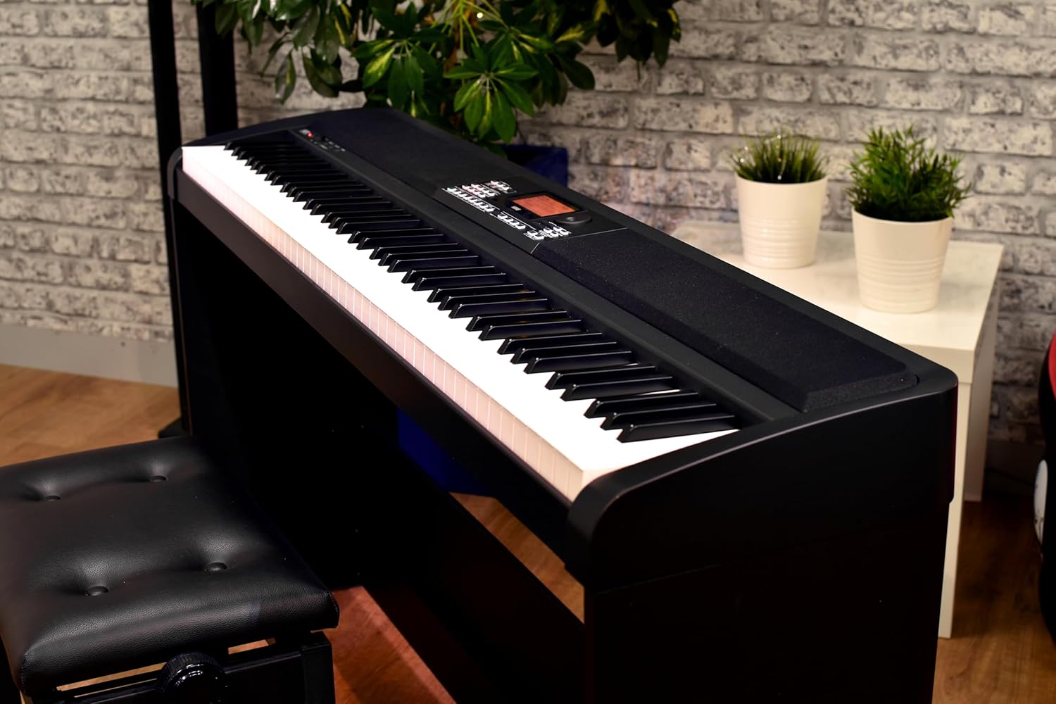 Korg XE20SP Digital Ensemble Piano